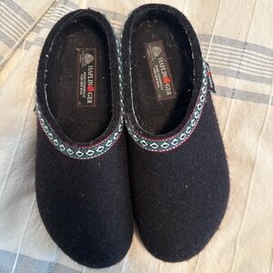 Haflinger Black Wool Slippers 40
